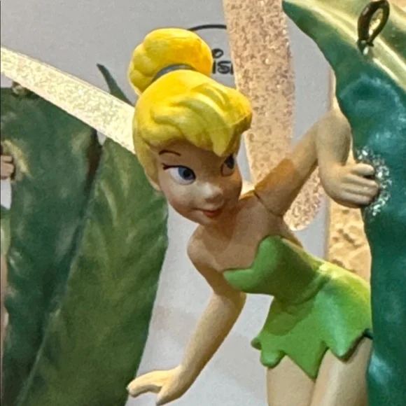 Hallmark 2012 Tinker Bell Peeking Pixie Ornament Disney Christmas - Picture 4 of 4